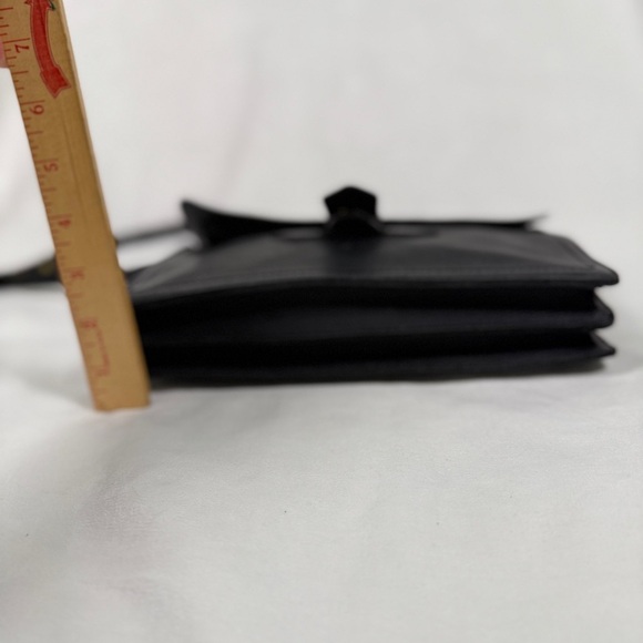 Madewell Black Leather Shoulder Bag - Picture 10 of 10